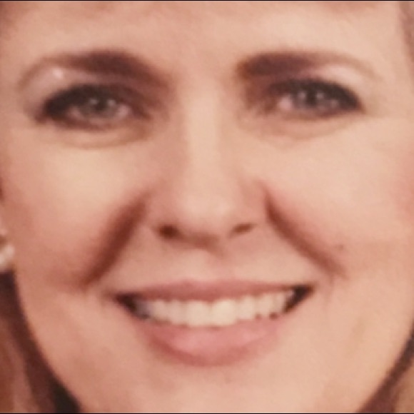 Meet your Posher, Cleta - Picture 1 of 1